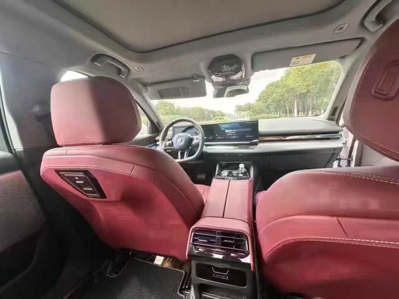 聊城25年宝马i55