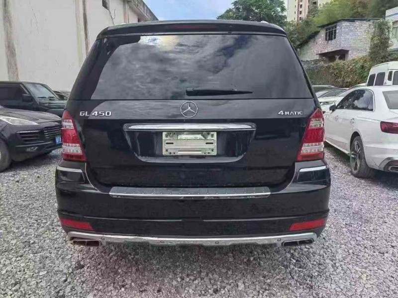 重庆12年奔驰GL9