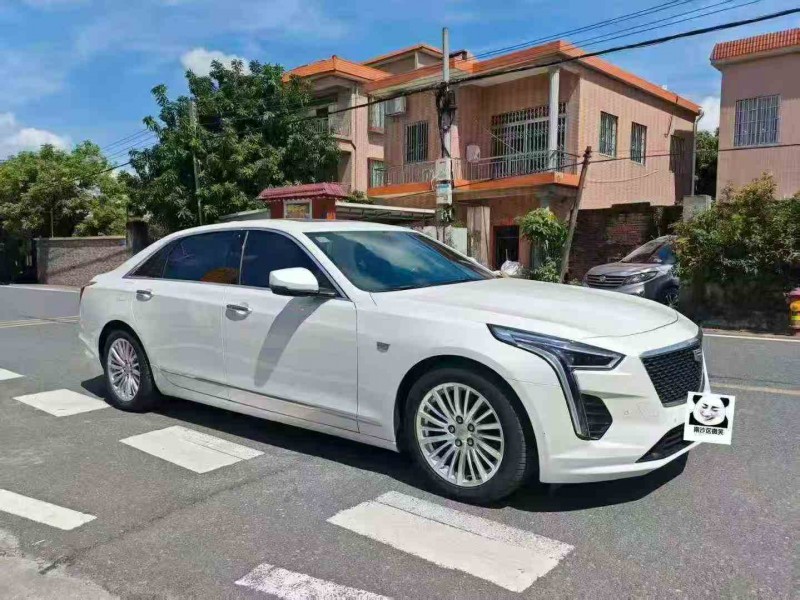 江门21年凯迪拉克CT63