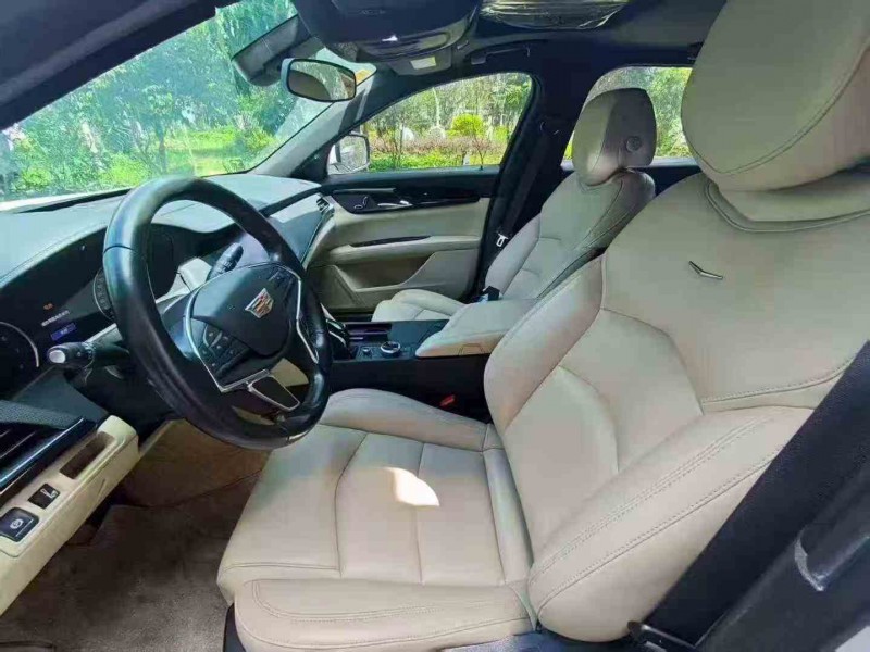 江门21年凯迪拉克CT65