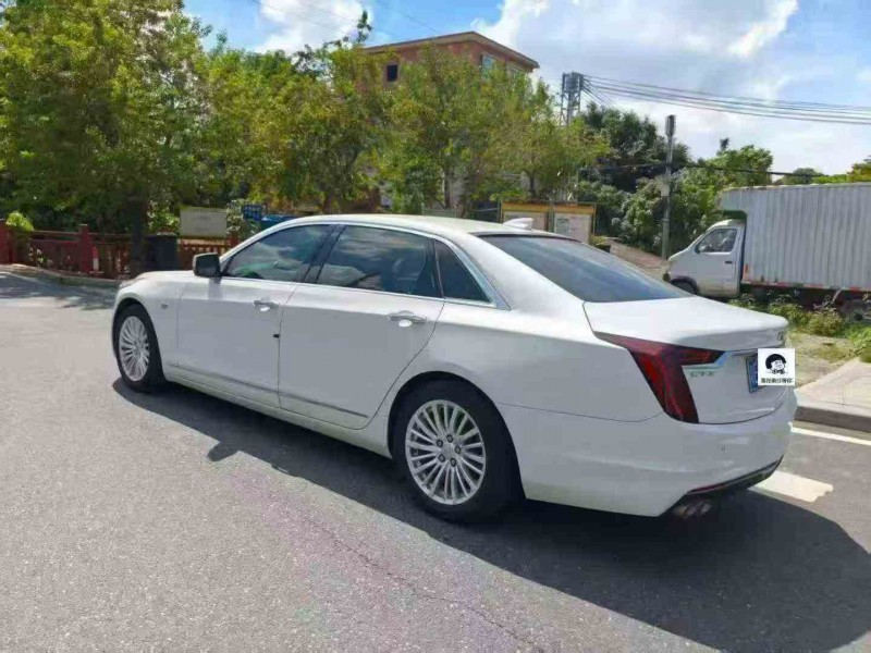 江门21年凯迪拉克CT67