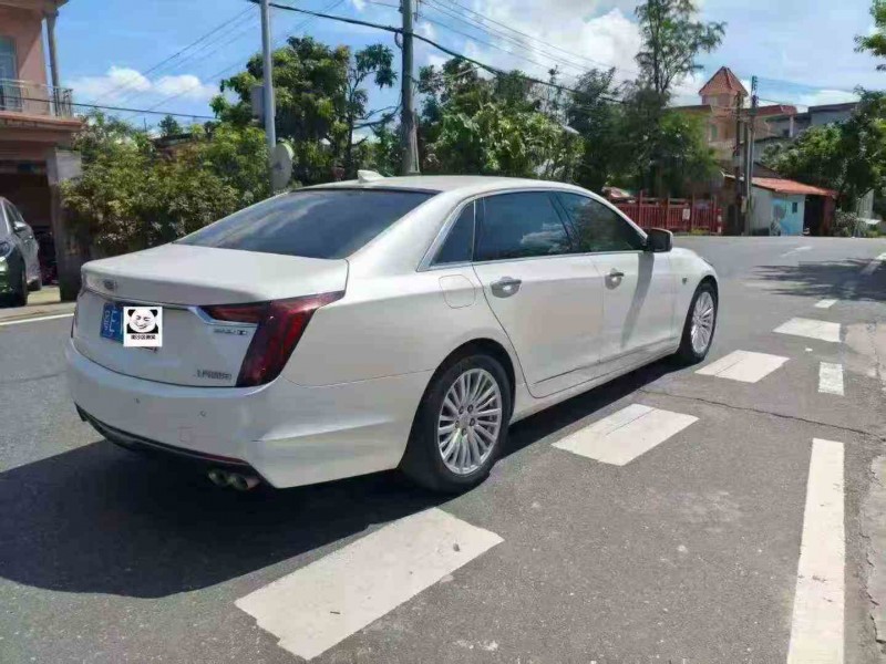 江门21年凯迪拉克CT68