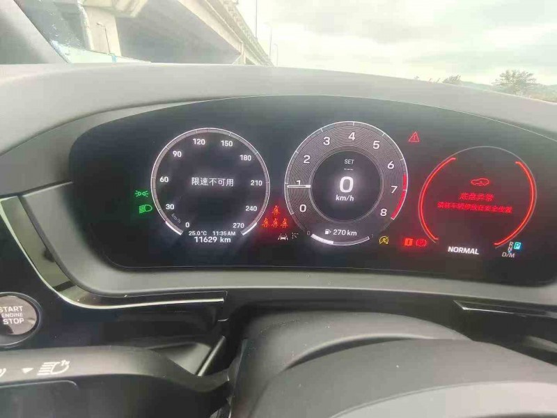 重庆24年保时捷卡宴4