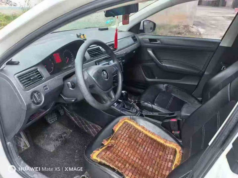 马鞍山18年大众桑塔纳4