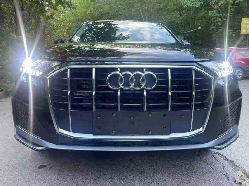 重庆24年奥迪Q71