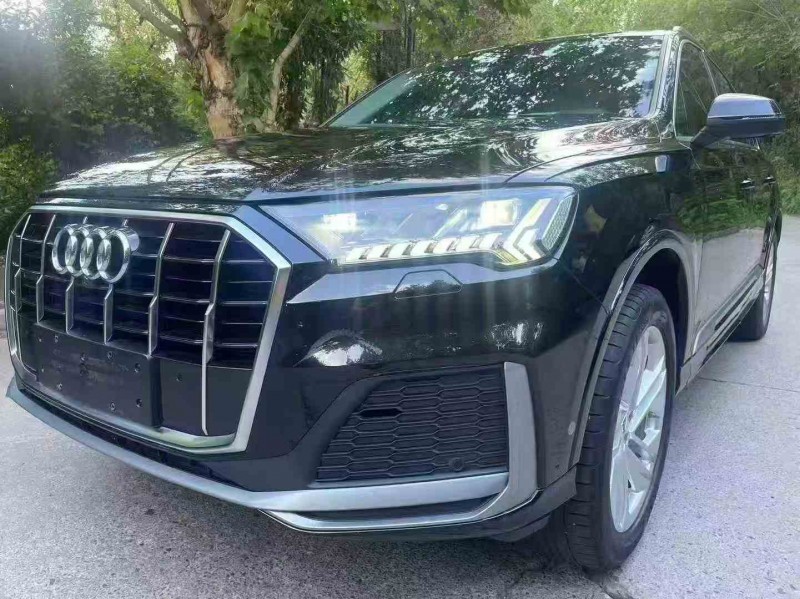 重庆24年奥迪Q73