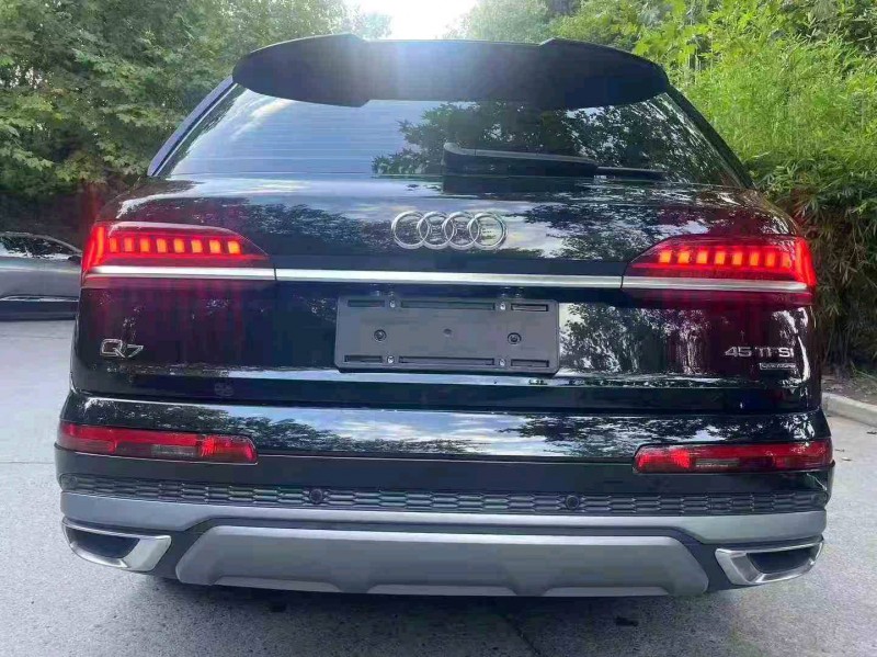 重庆24年奥迪Q79