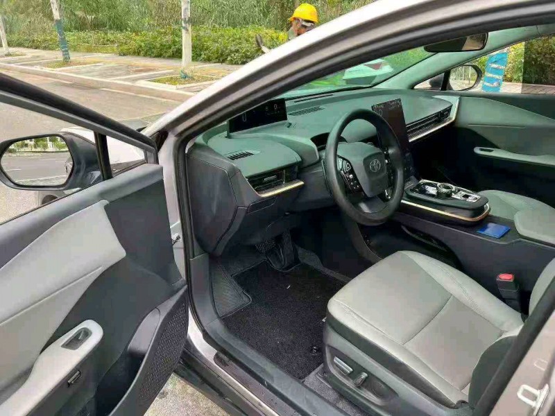 徐州25年丰田BZ3Pro5