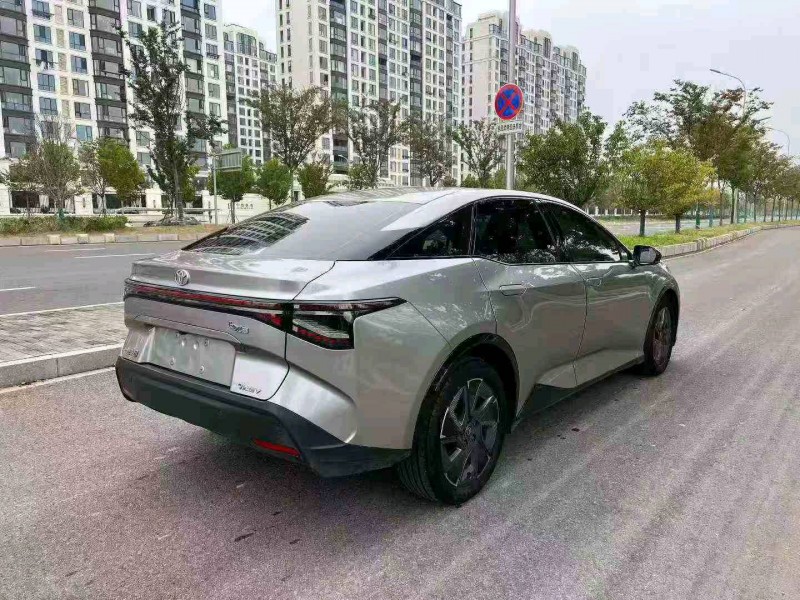 徐州25年丰田BZ3Pro6