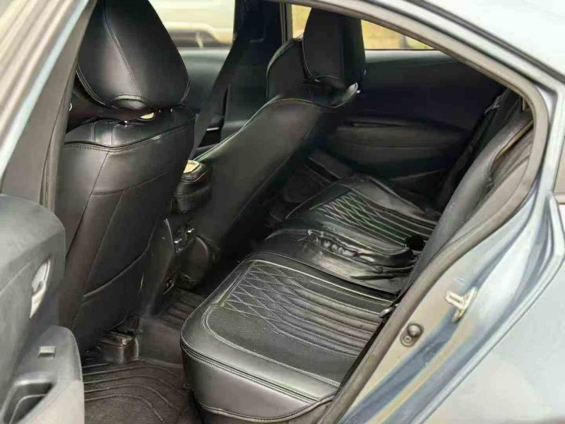 湖州20年丰田卡罗拉4