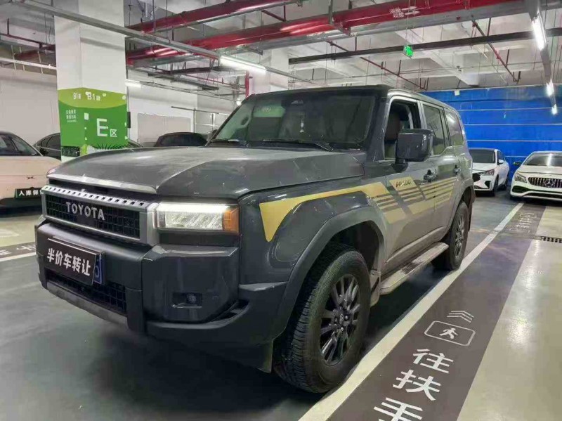 嘉兴24年丰田普拉多2