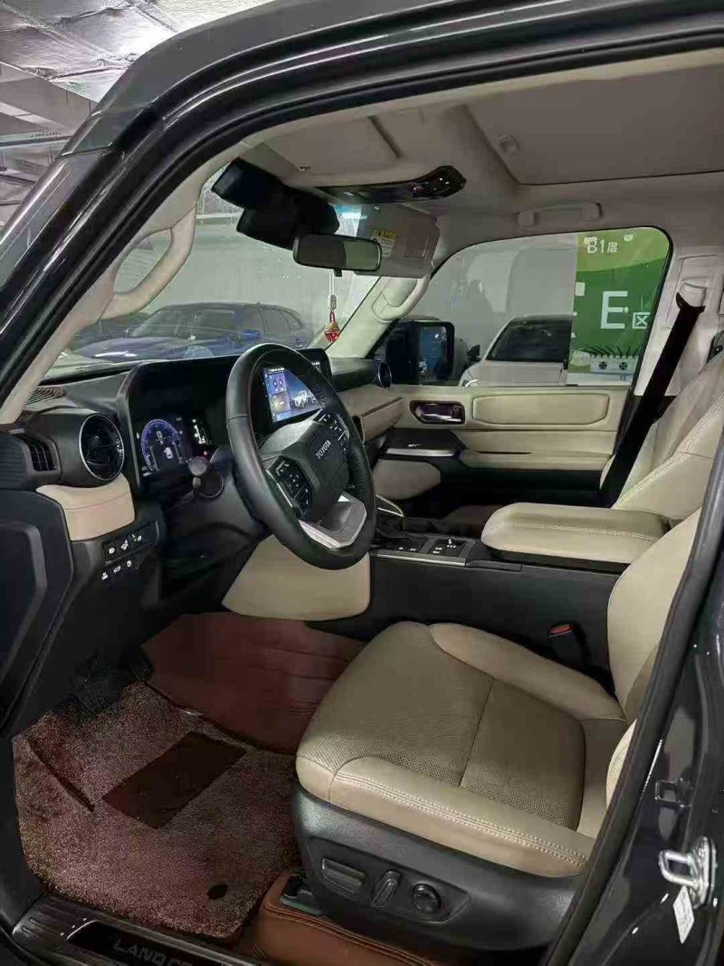 嘉兴24年丰田普拉多7