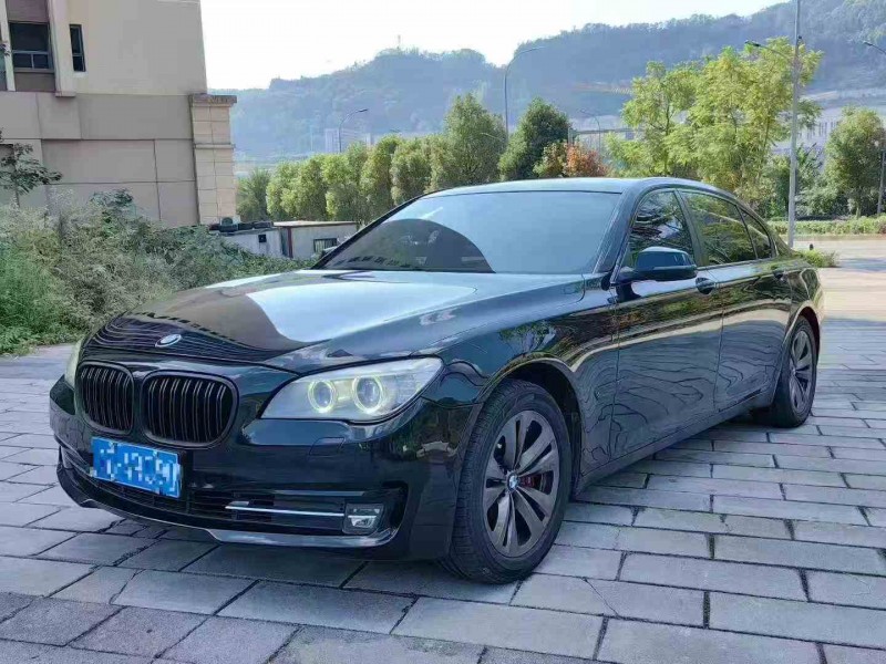 重庆13年宝马7系2