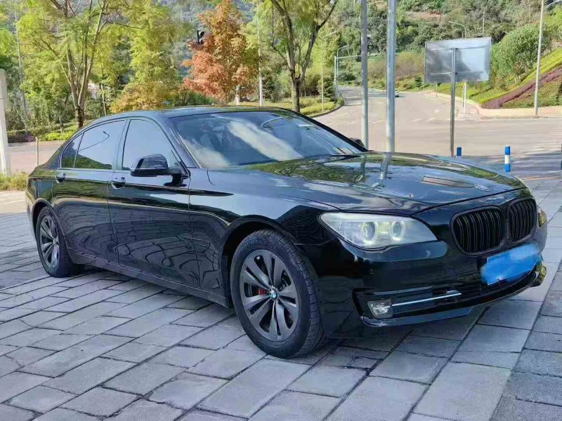 重庆13年宝马7系3