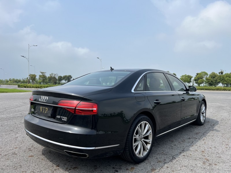 盐城17年奥迪A8L8