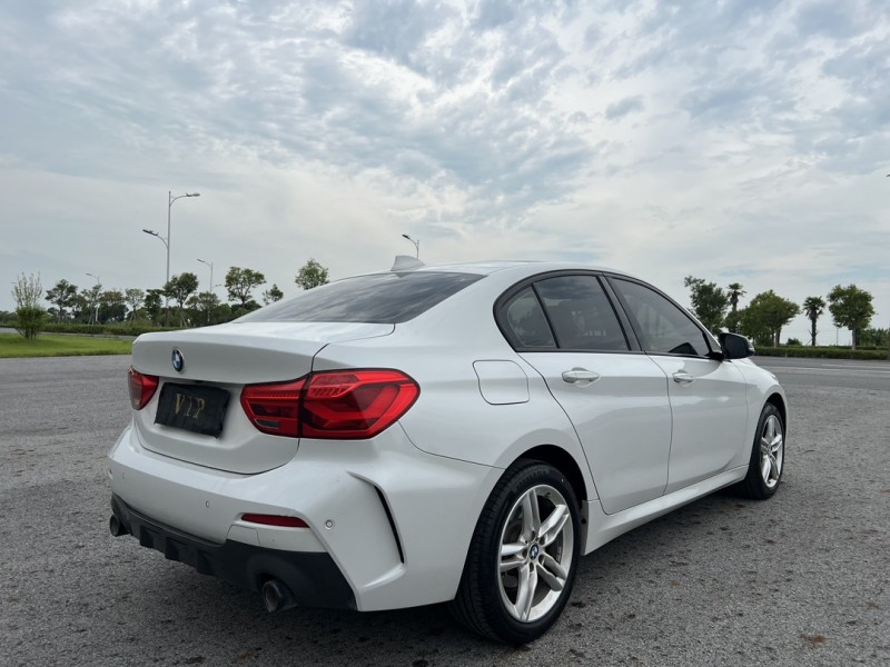 盐城23年宝马1系8