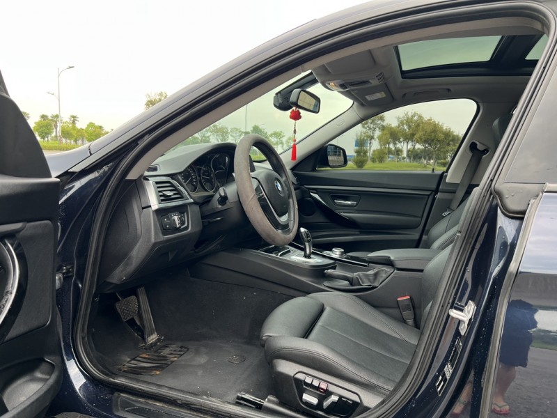 盐城19年宝马3系4