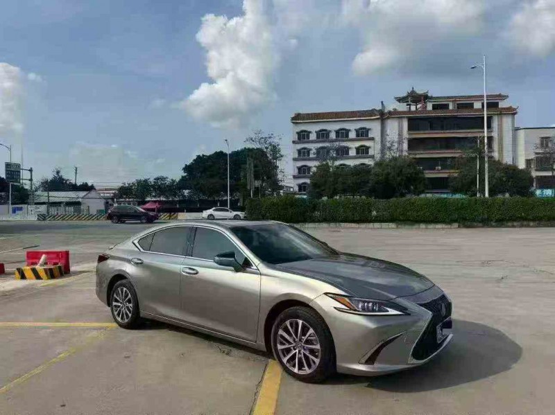 湛江23年雷克萨斯ES3