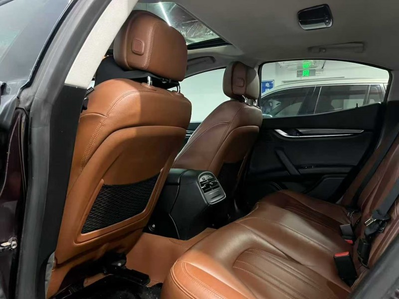 深圳15年玛莎拉蒂Ghibli6