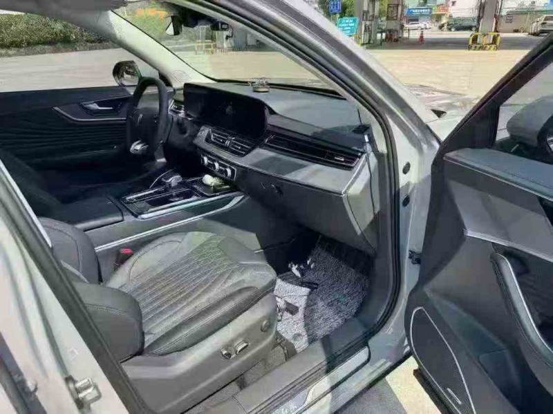 汕头23年红旗HS53