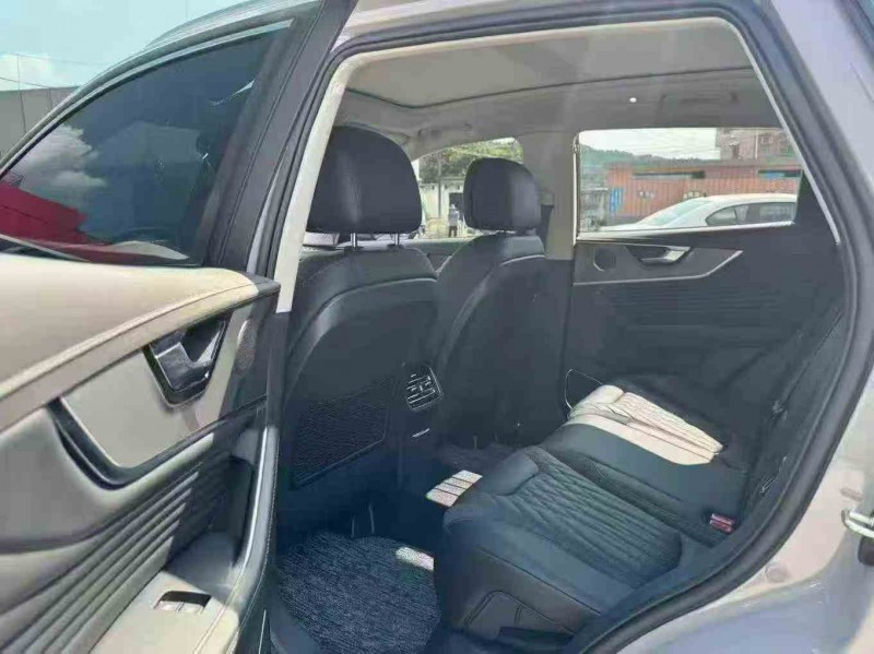 汕头23年红旗HS55