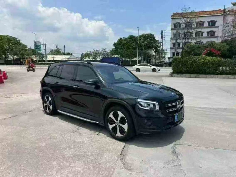 江门21年奔驰GLB2