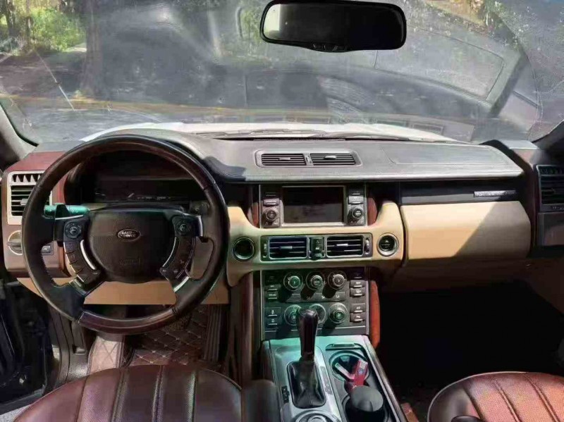 重庆12年路虎揽胜3