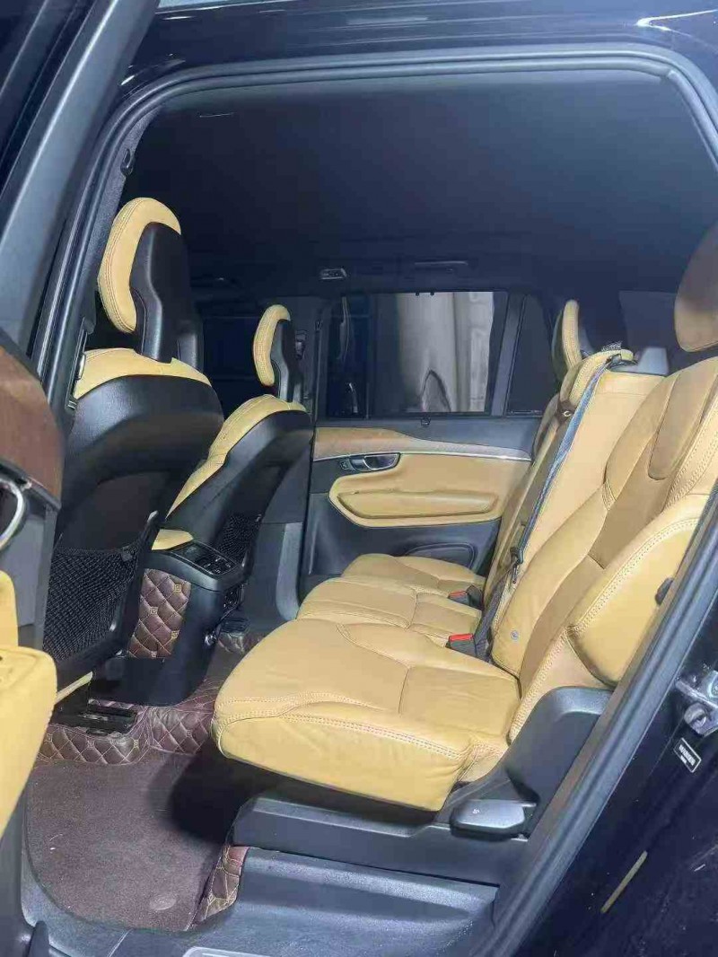 重庆18年沃尔沃XC905