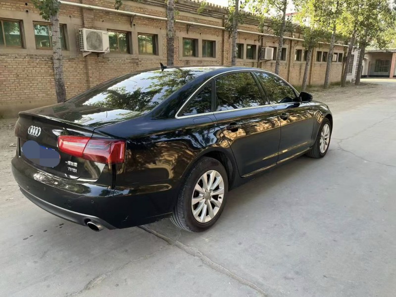 保定15年奥迪A6L7