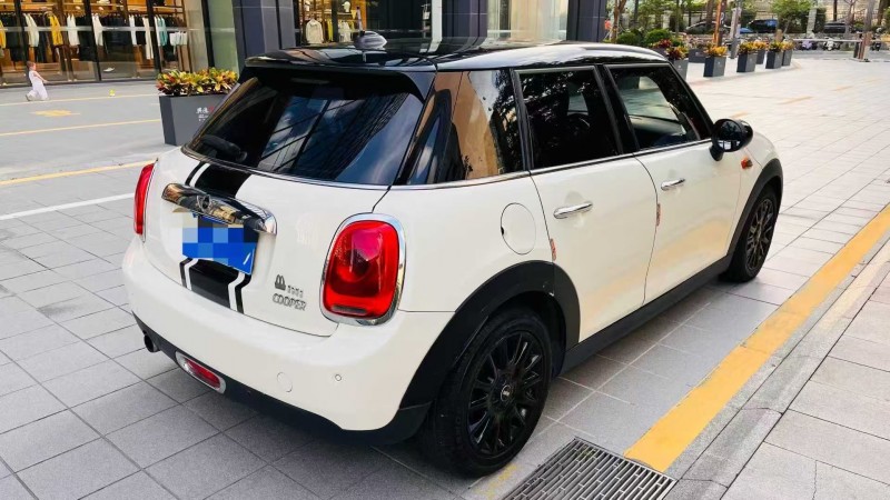 深圳16年MINICooper8