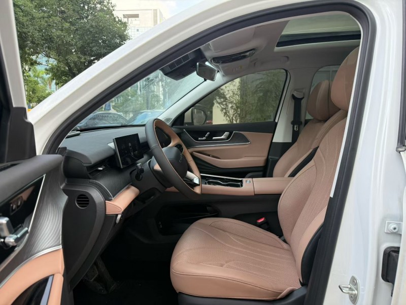 广州25年奇瑞瑞虎4