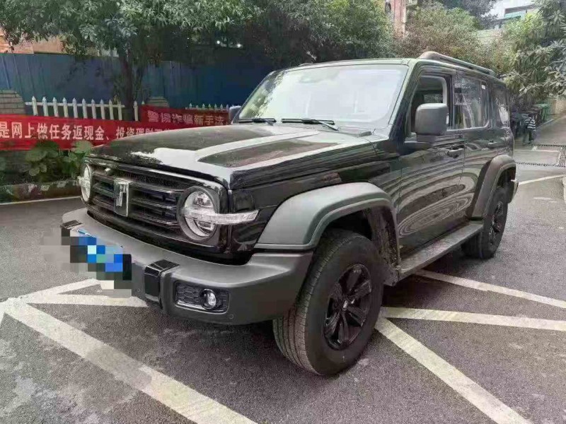 重庆25年长城汽车坦克2