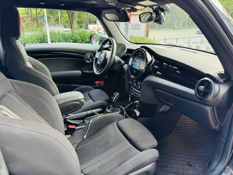深圳22年MINICooper4