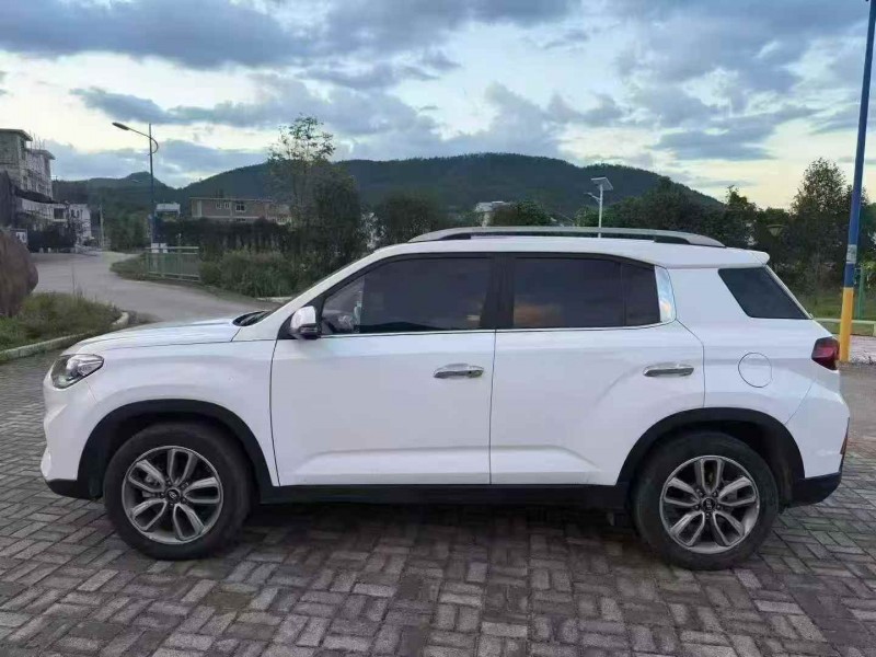 厦门19年现代ix357