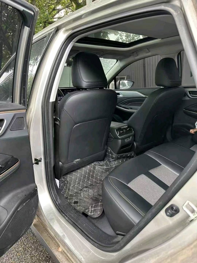 重庆23年传祺埃安S5803