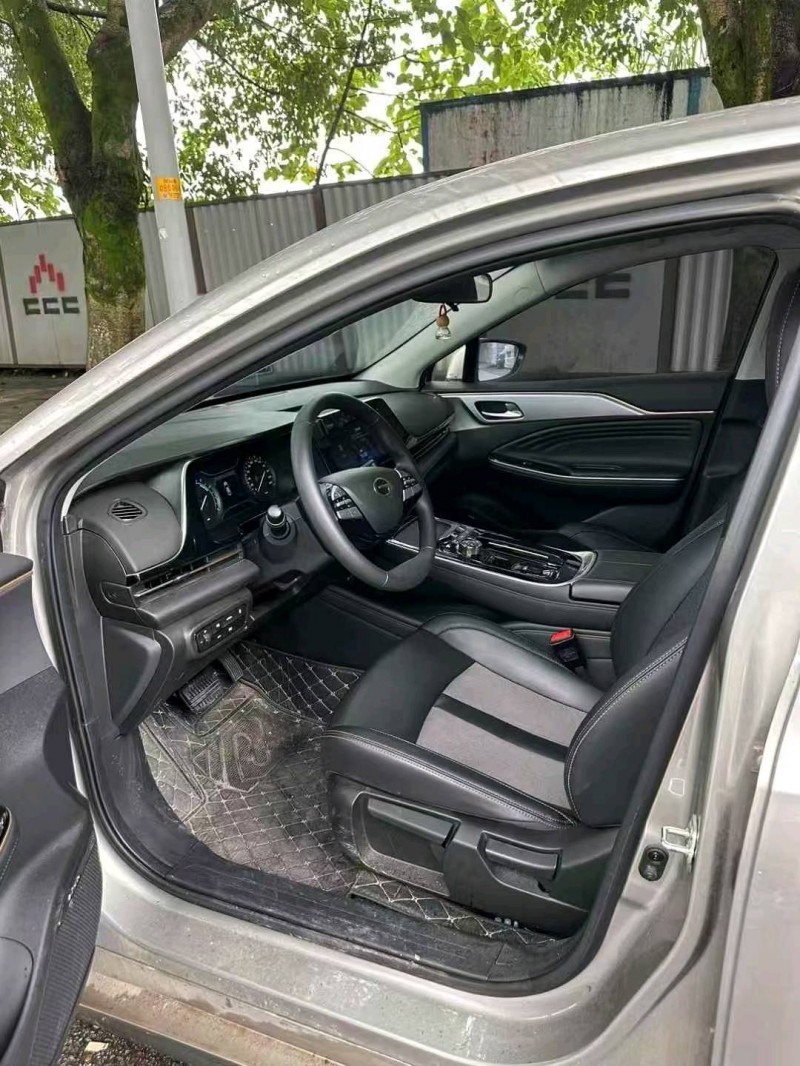 重庆23年传祺埃安S5804