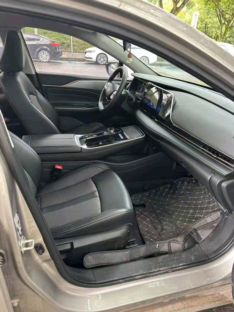 重庆23年传祺埃安S5805