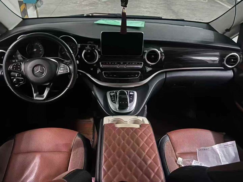 连云港18年奔驰V7