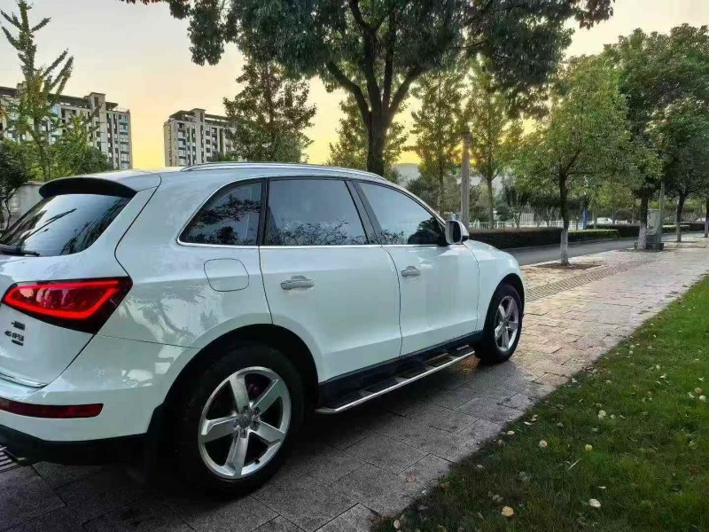 嘉兴17年奥迪Q58