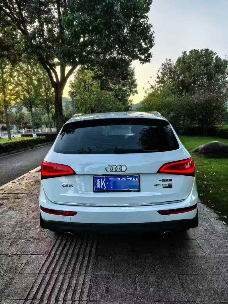 嘉兴17年奥迪Q59