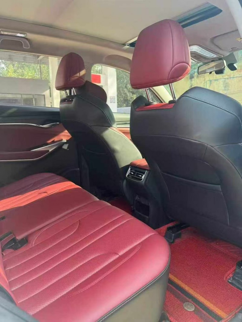 菏泽20年长安汽车CS756