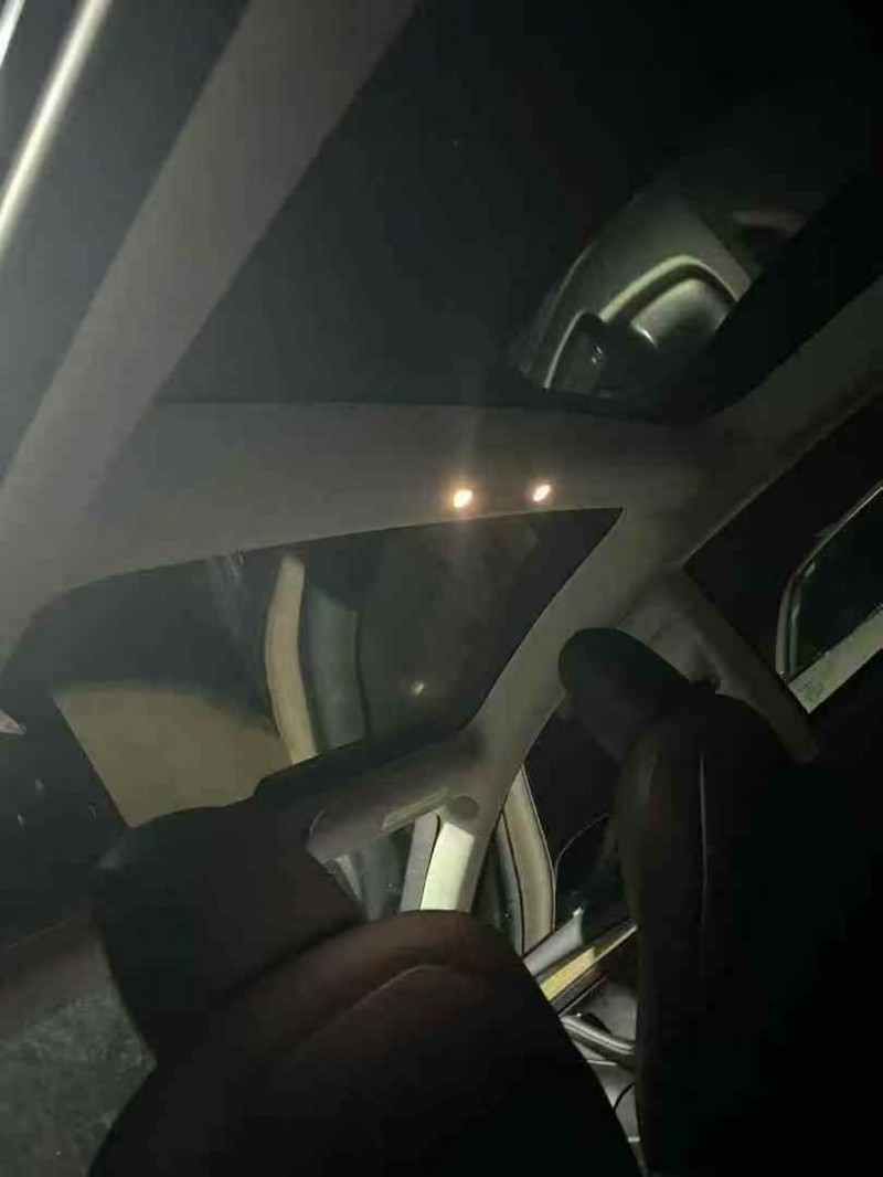 日照23年特斯拉MODEL 35