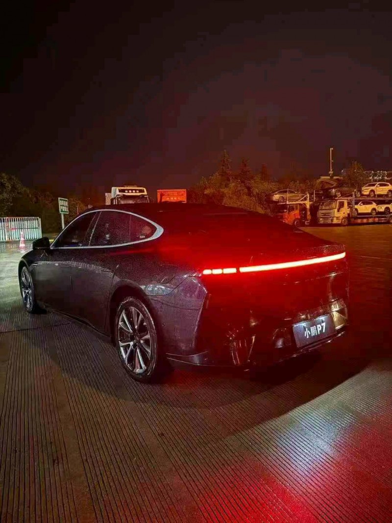 枣庄21年小鹏汽车p77