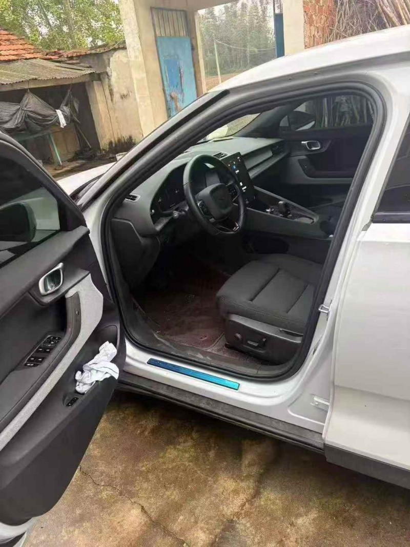 宜昌24年沃尔沃极星4