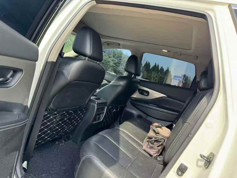 枣庄18年日产楼兰4