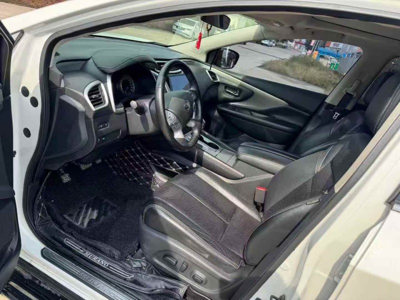 枣庄18年日产楼兰5