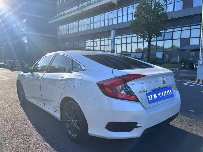 东莞19年本田思域8