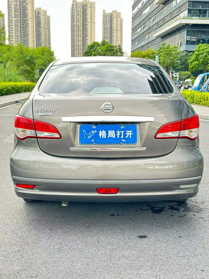 东莞16年日产轩逸9