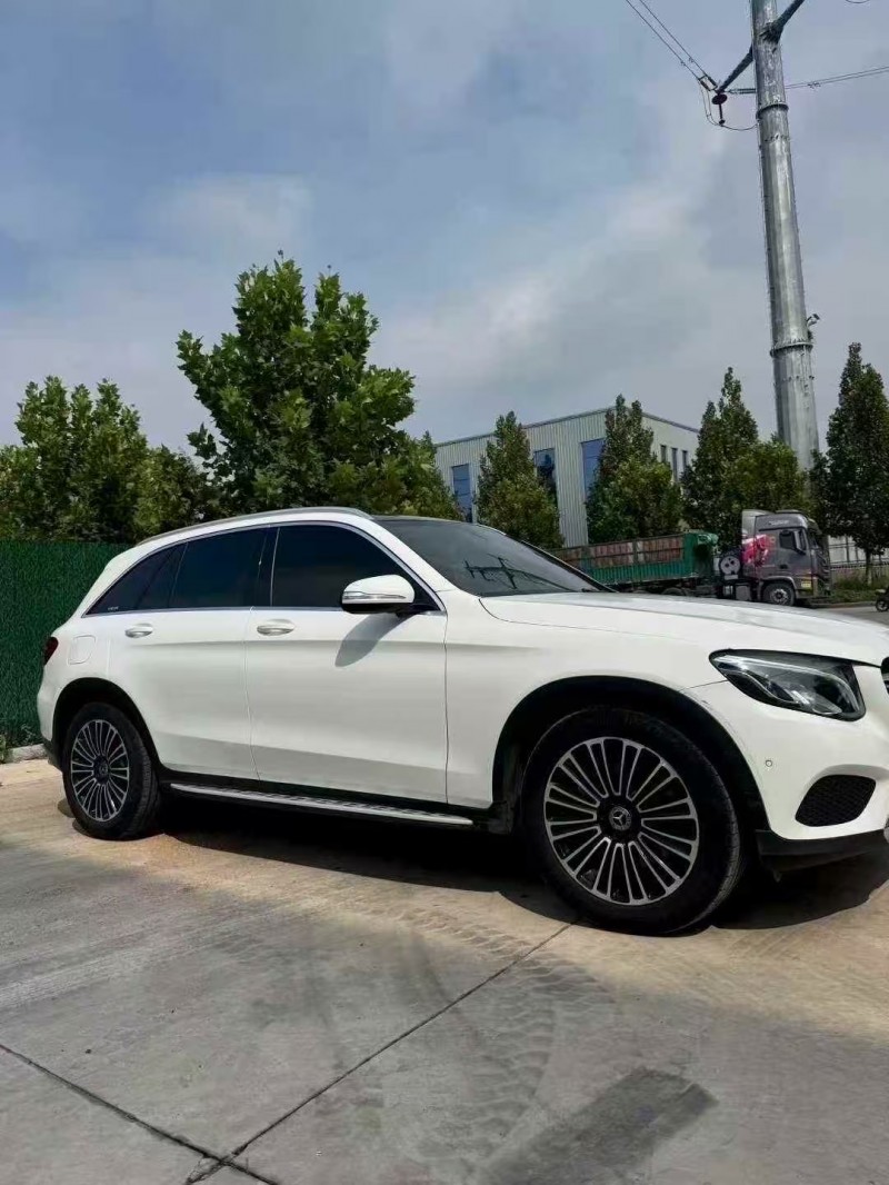 东营18年奔驰GLC3