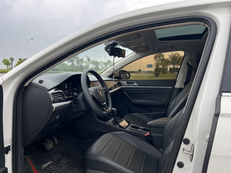 盐城21年大众朗逸4